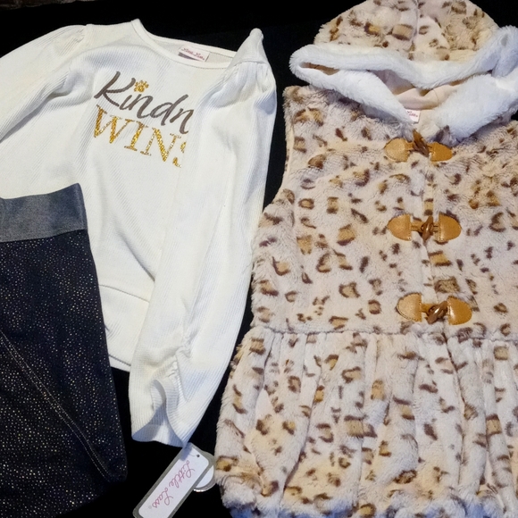 Little Lass Girl 3 piece Faux Fur Vest/Hooded L/Sleeve Tee Jeans Leggings 7/8 - Picture 4 of 8